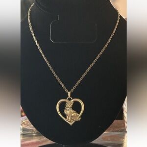 Vintage Signed AVON Cat kitten Pendant NECKLACE blue Rhinestone VALENTINE LOVE